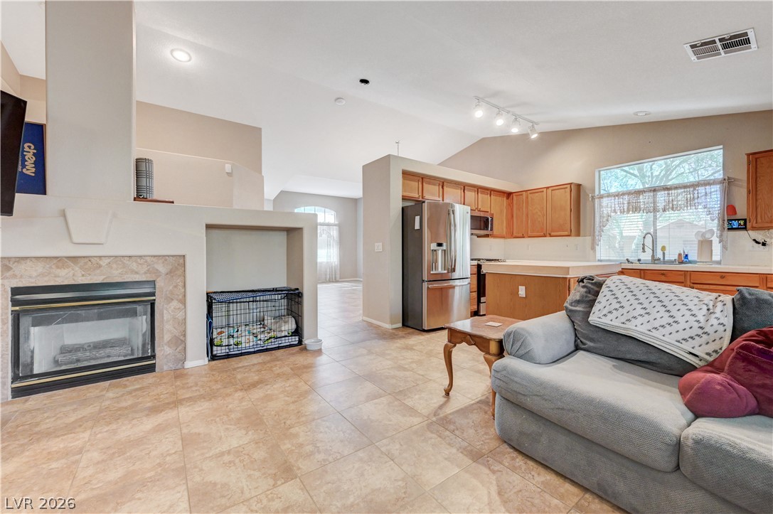6156 Osaka Court Property Photo 9