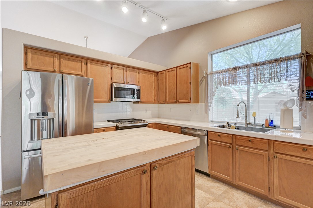 6156 Osaka Court Property Photo 11