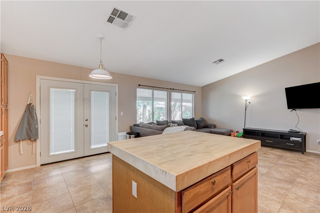 6156 Osaka Court Property Photo 16
