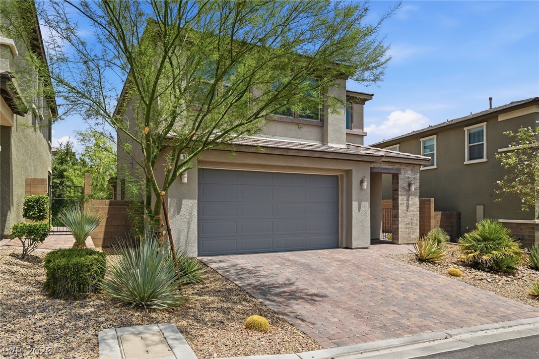 918 Cherry Glen Place Property Photo 4
