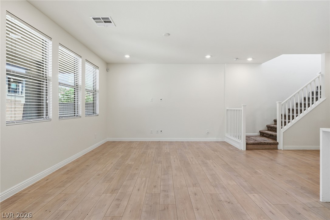918 Cherry Glen Place Property Photo 13