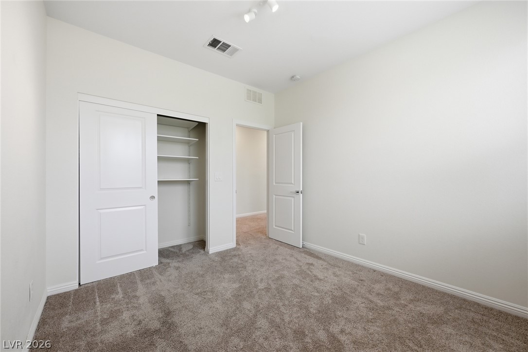 918 Cherry Glen Place Property Photo 40