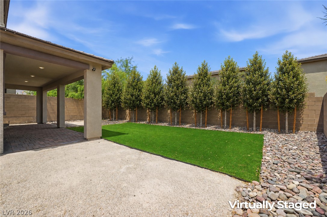 918 Cherry Glen Place Property Photo 43