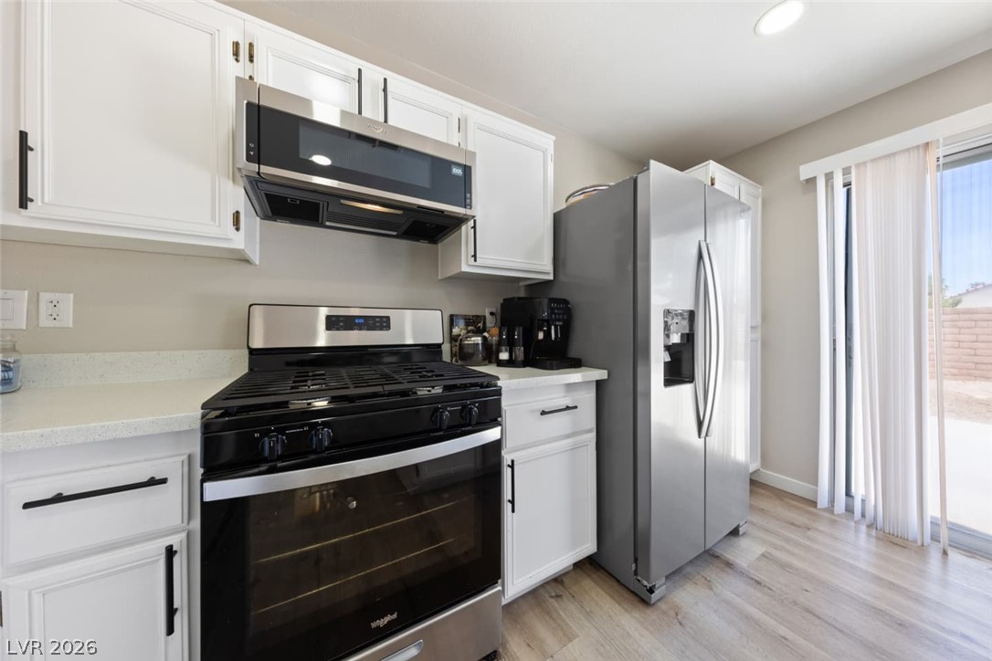 624 Black Sand Court Property Photo 16