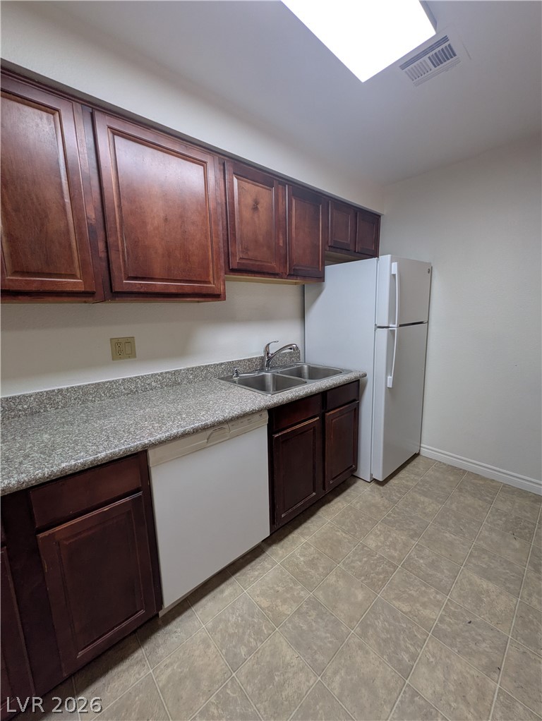 5321 River Glen Drive 236 Property Photo 8