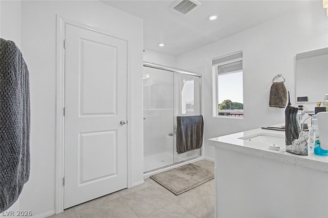 6740 Nimbus Avenue Property Photo 16