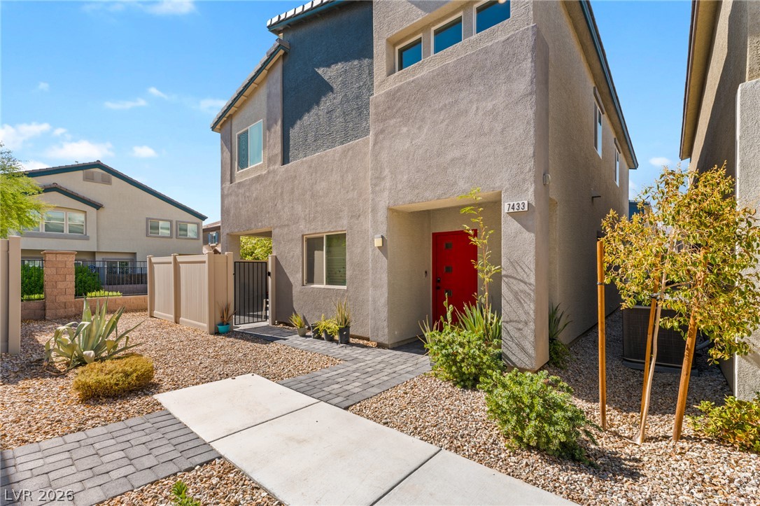 7433 Onyx Star Street Property Photo 2