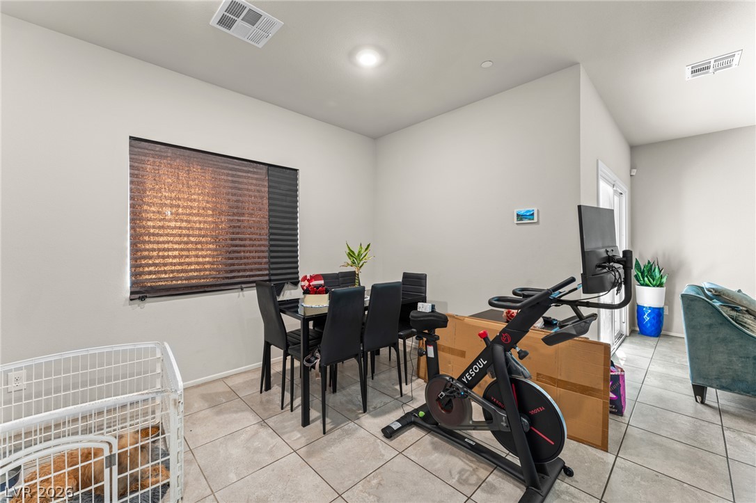 7433 Onyx Star Street Property Photo 9