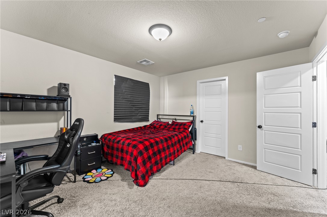 7433 Onyx Star Street Property Photo 12
