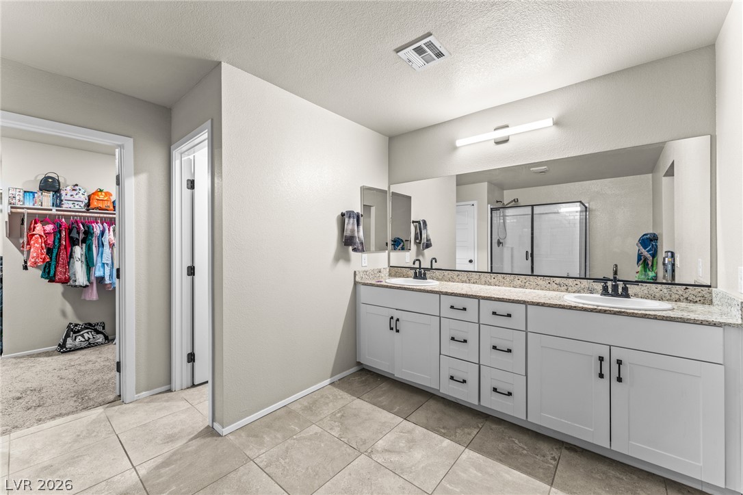 7433 Onyx Star Street Property Photo 18