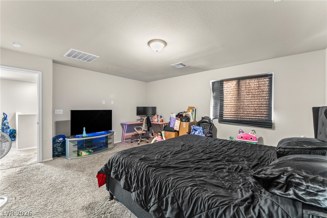 7433 Onyx Star Street Property Photo 19