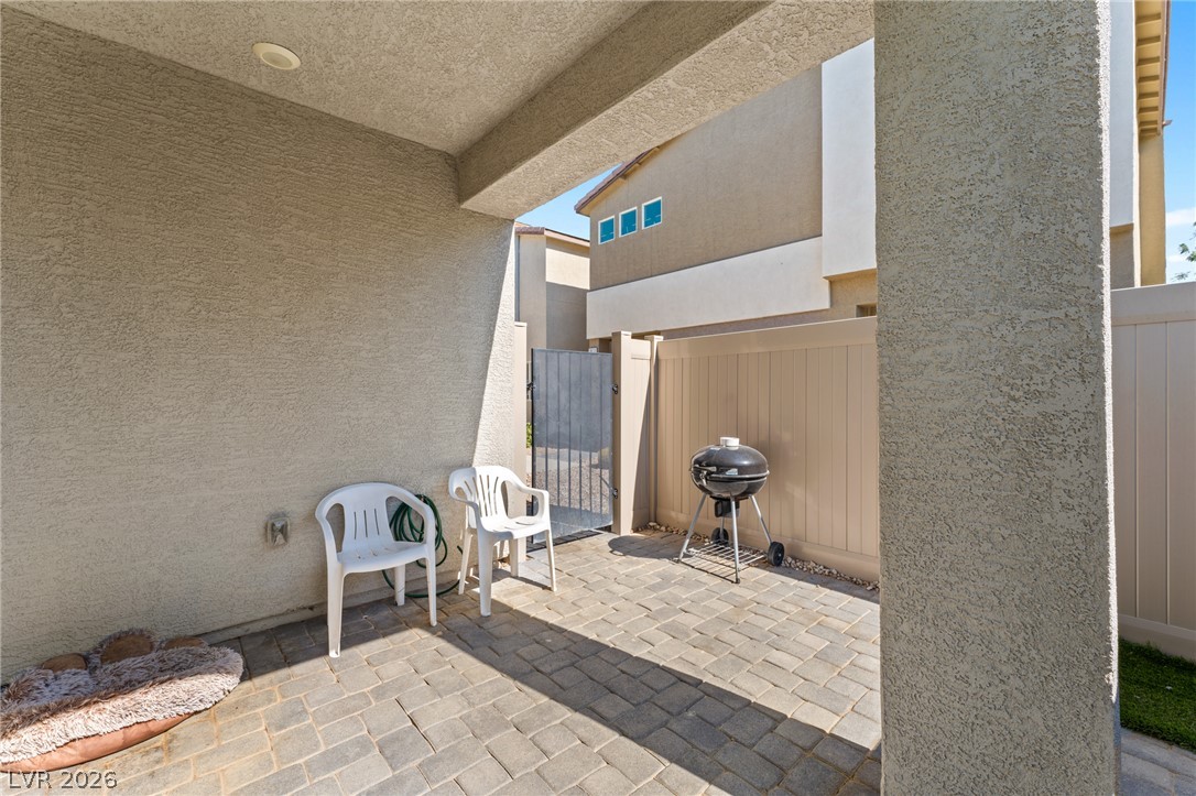 7433 Onyx Star Street Property Photo 26