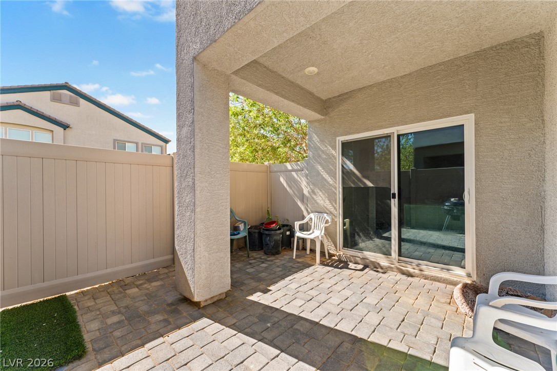 7433 Onyx Star Street Property Photo 28