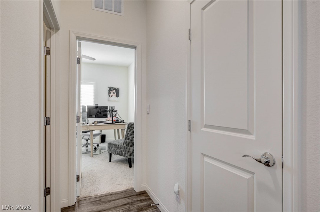 7446 Charlotte Bay Avenue Property Photo 39