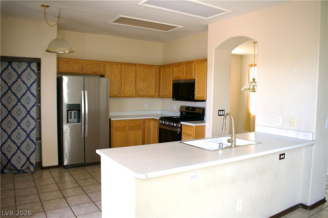 7804 Picnic Street Property Photo 7