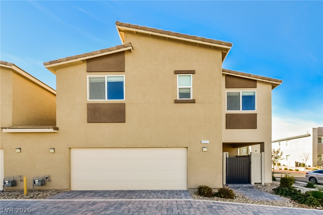4527 Sapphire Moon Avenue Property Photo 1