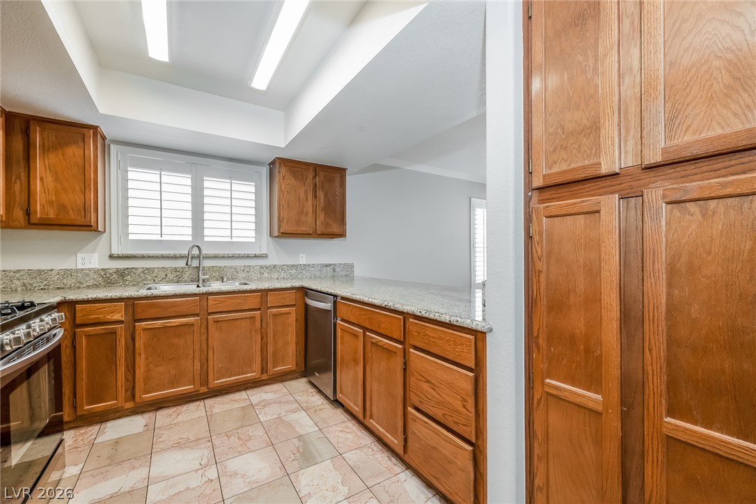 6546 Cameron Peak Court Property Photo 9