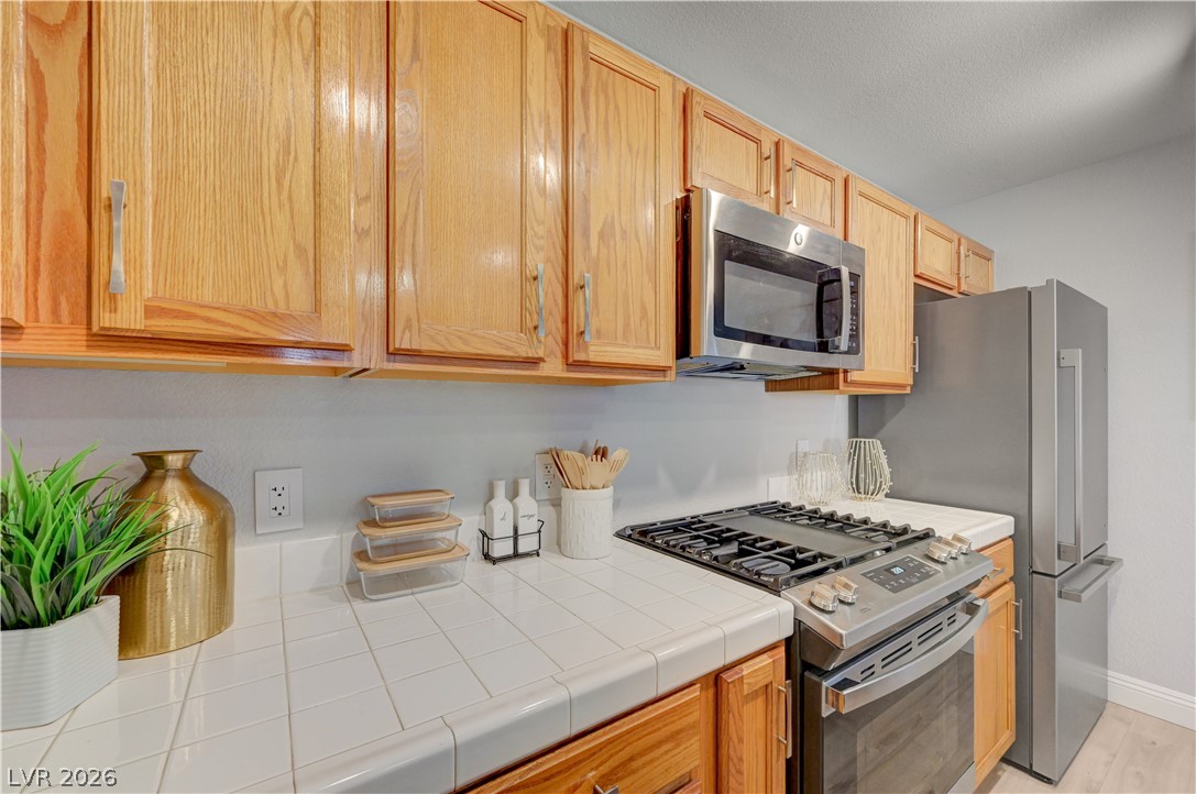8452 Boseck Drive 166 Property Photo 26