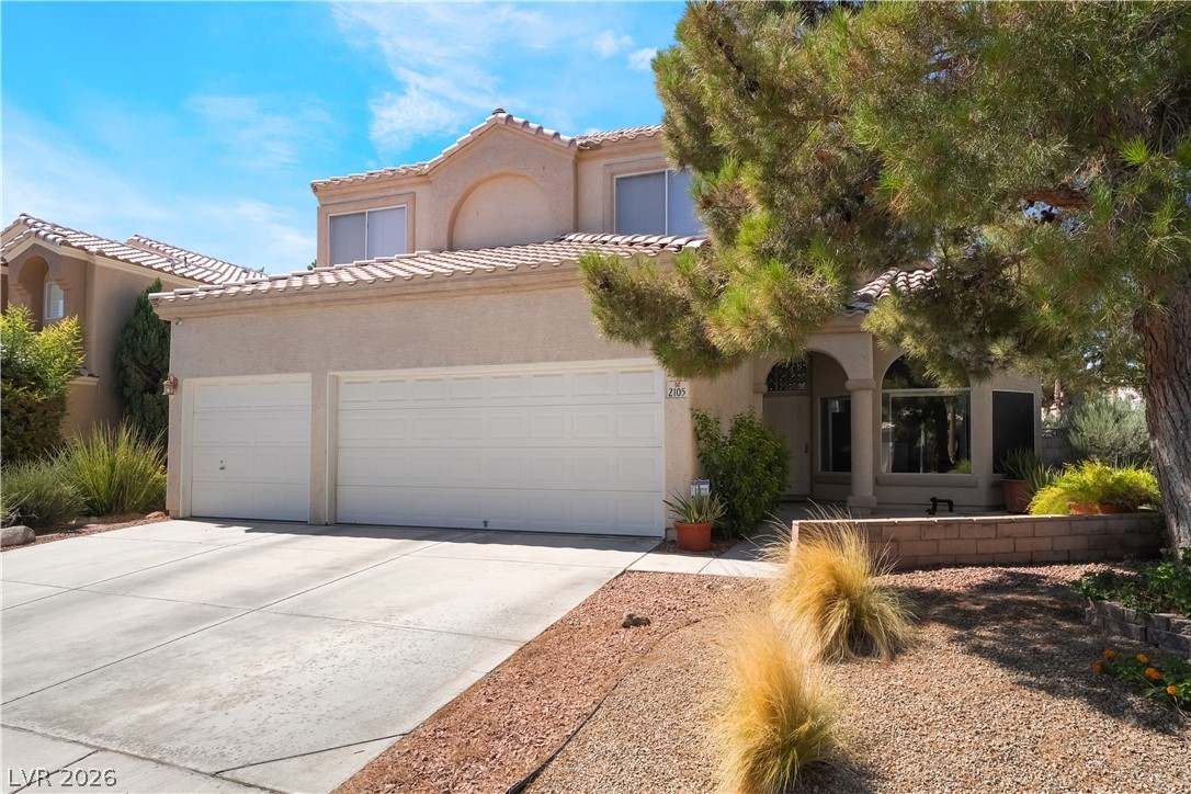 2105 Club Meadows Drive Property Photo 5