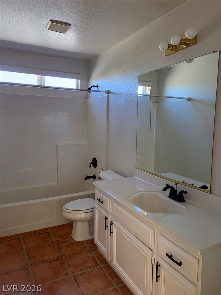 1240 Emerald Crest Street Property Photo 20
