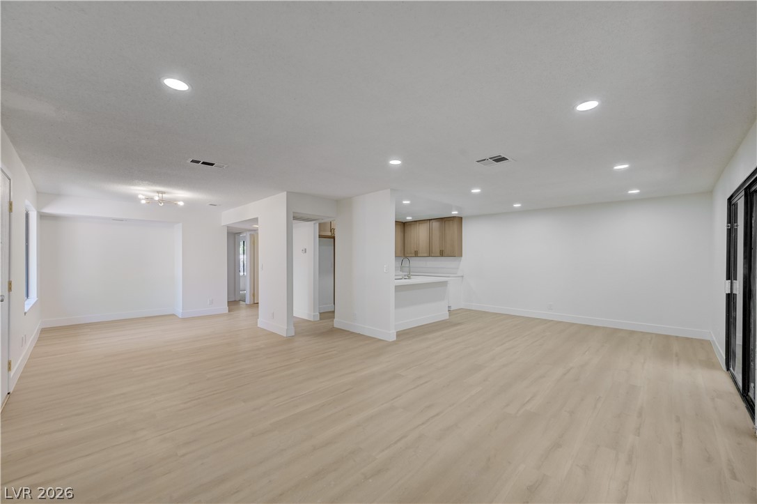 3251 Liahona Way Property Photo 6