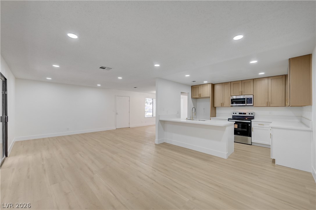 3251 Liahona Way Property Photo 9