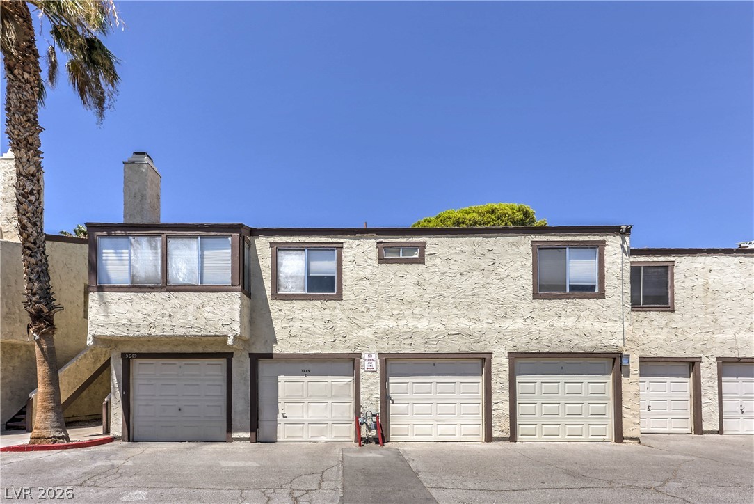 5045 Spencer Street B Property Photo 1