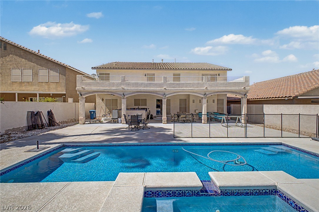 8633 Vivid Violet Avenue Property Photo 2