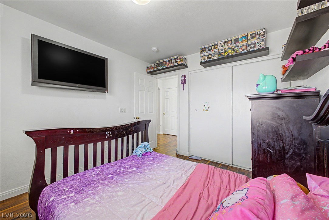 8633 Vivid Violet Avenue Property Photo 26