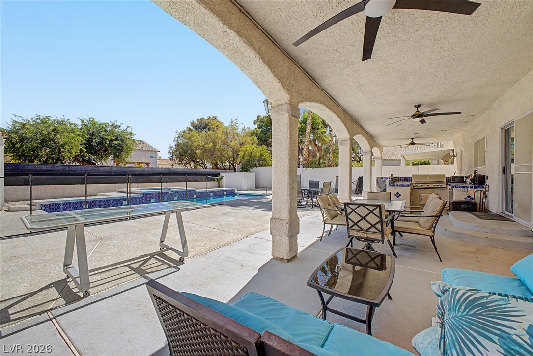 8633 Vivid Violet Avenue Property Photo 40