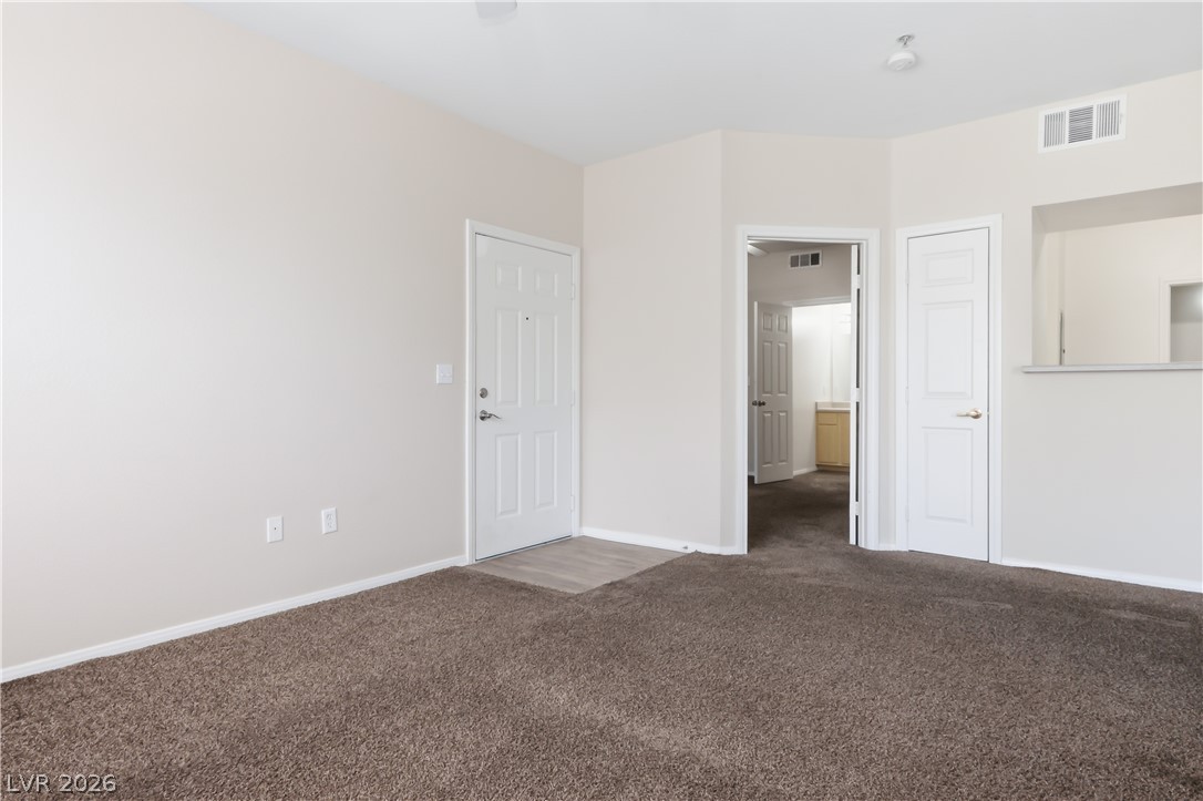 6955 North Durango Drive 2024 Property Photo 5