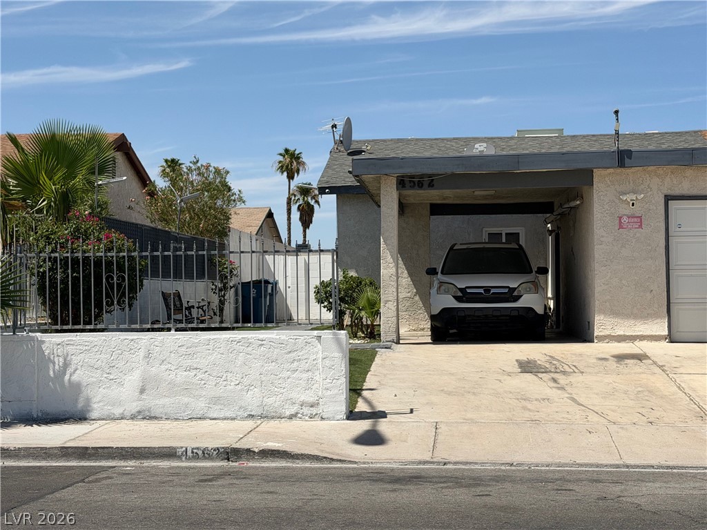 4562 Via San Rafael Property Photo 1