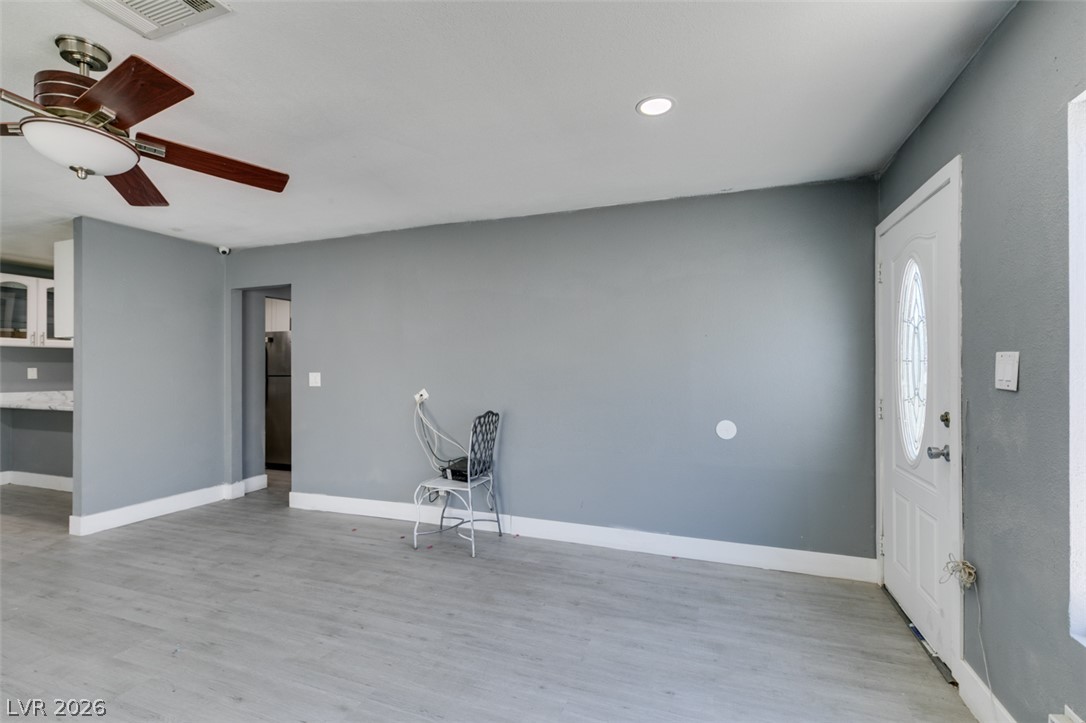 4562 Via San Rafael Property Photo 12