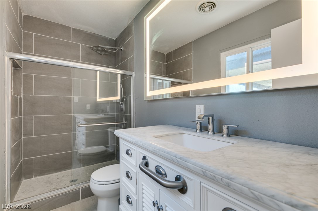 4562 Via San Rafael Property Photo 33