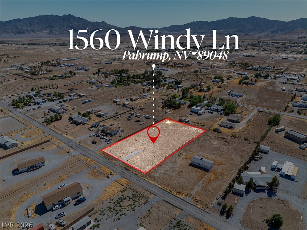 1560 Windy Lane Property Photo 11