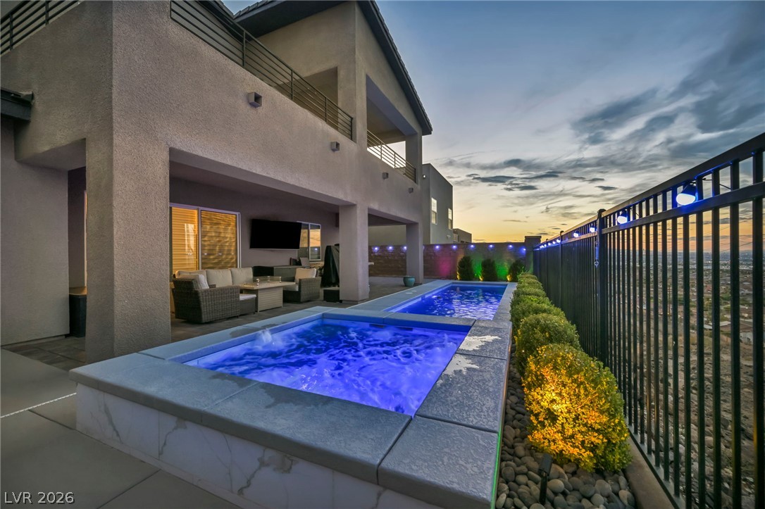 230 Shaded Canyon Drive Property Photo 35