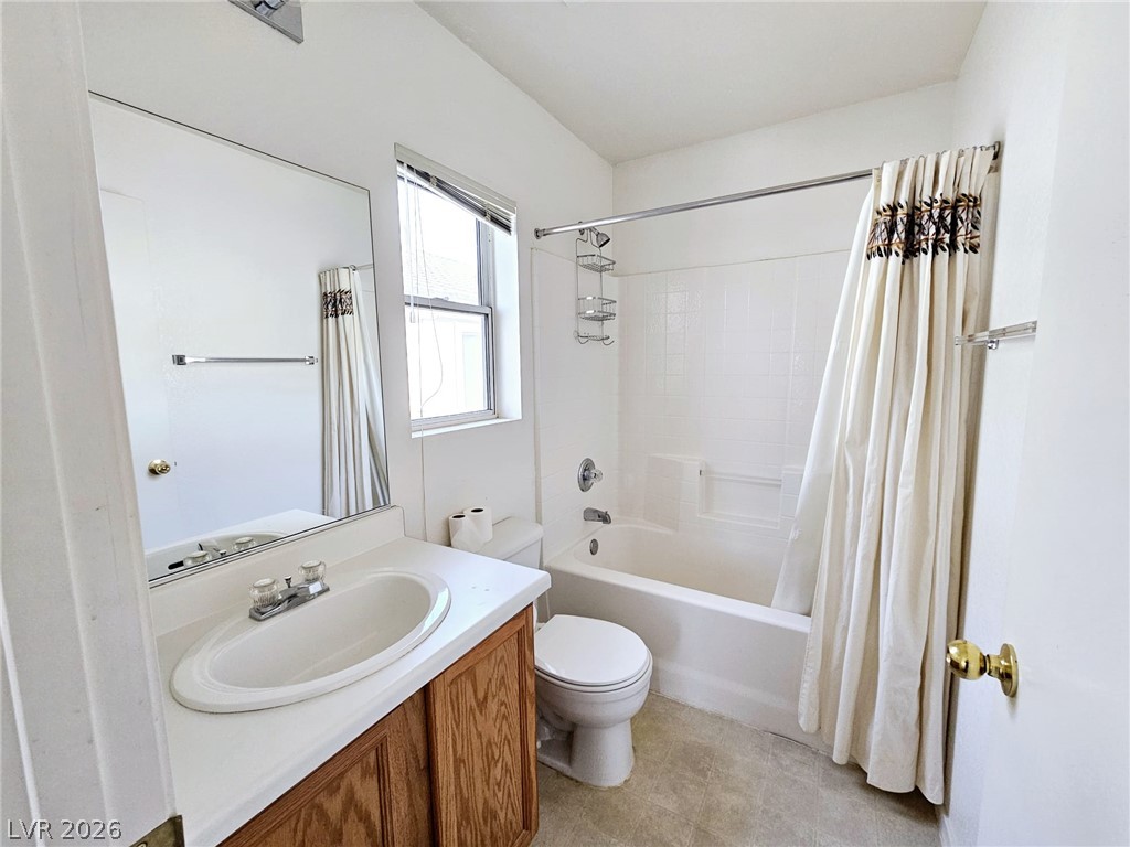 1663 Lefty Garcia Way Property Photo 14