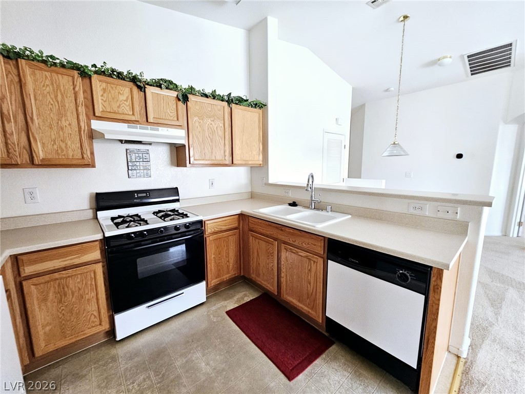 1663 Lefty Garcia Way Property Photo 15