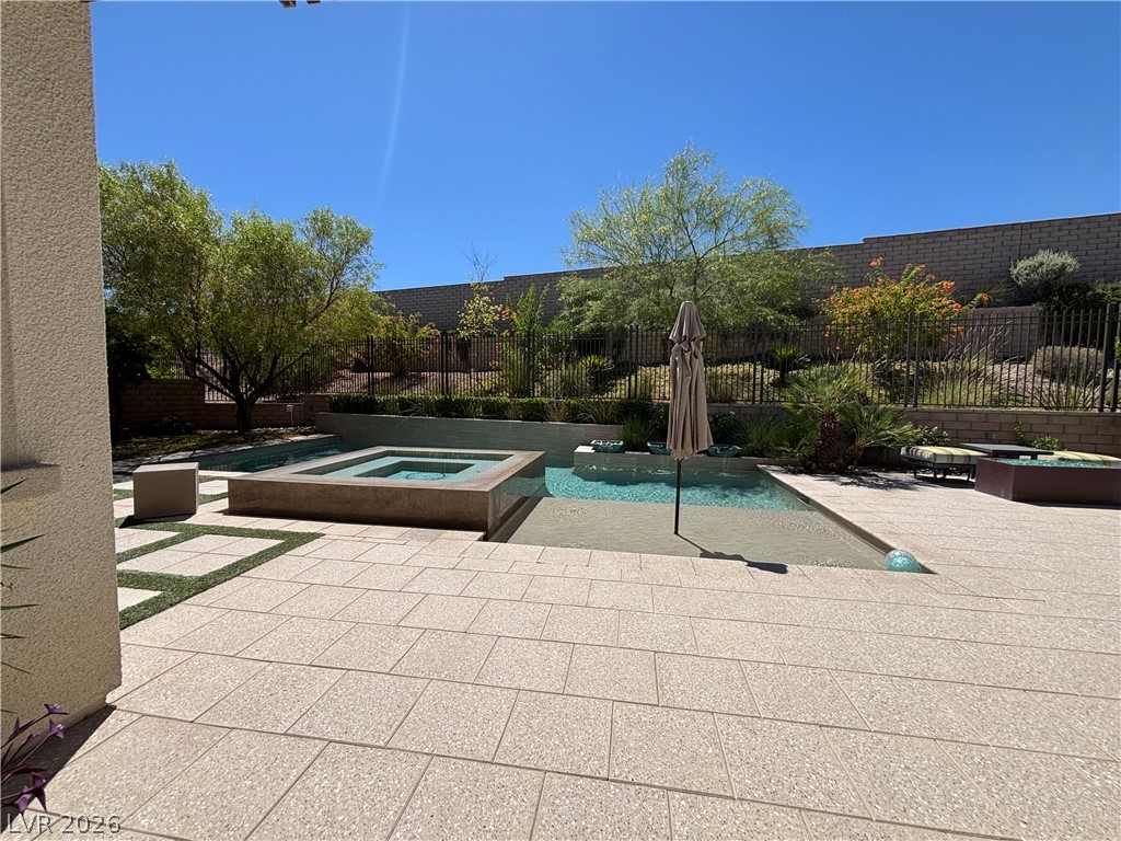 81 Navarra Canyon Court Property Photo 61