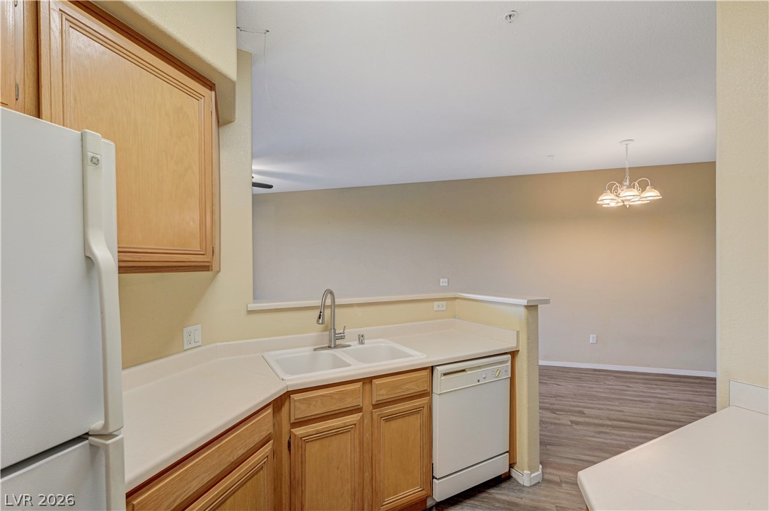 7127 South Durango Drive 108 Property Photo 16