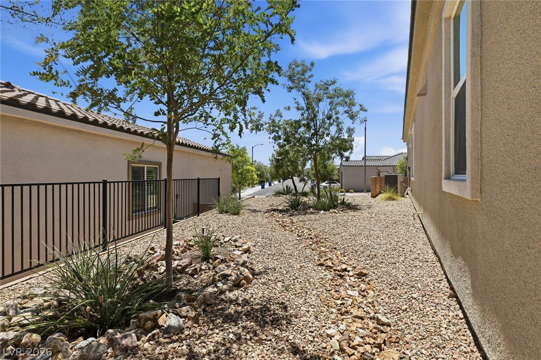 10202 Millholm Avenue Property Photo 46