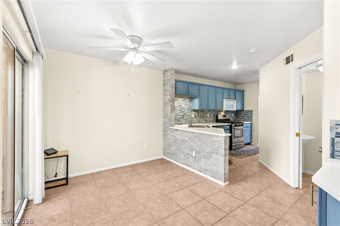 903 Twinkling Sky Avenue Property Photo 13