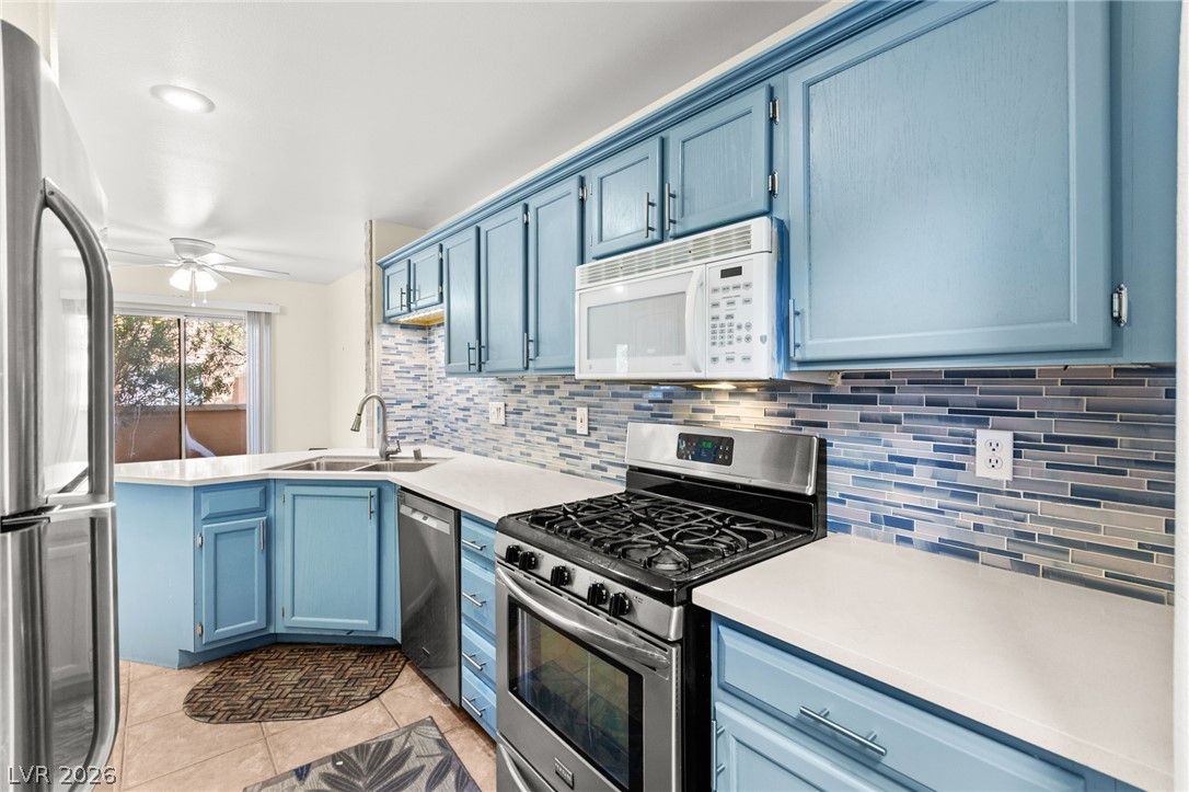 903 Twinkling Sky Avenue Property Photo 16