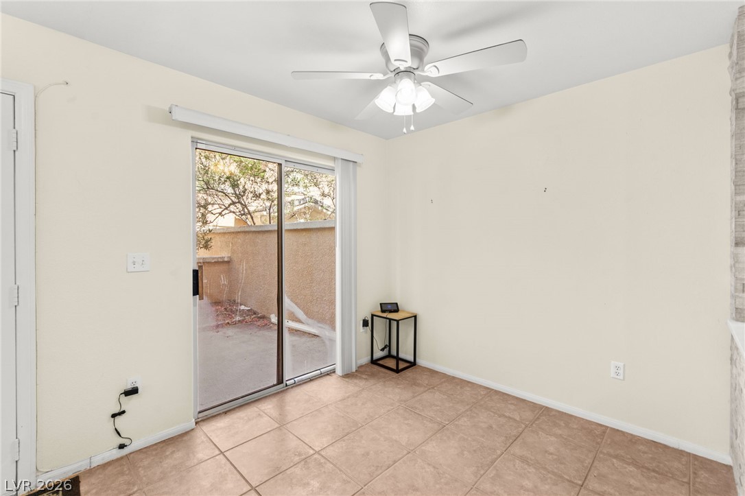 903 Twinkling Sky Avenue Property Photo 18
