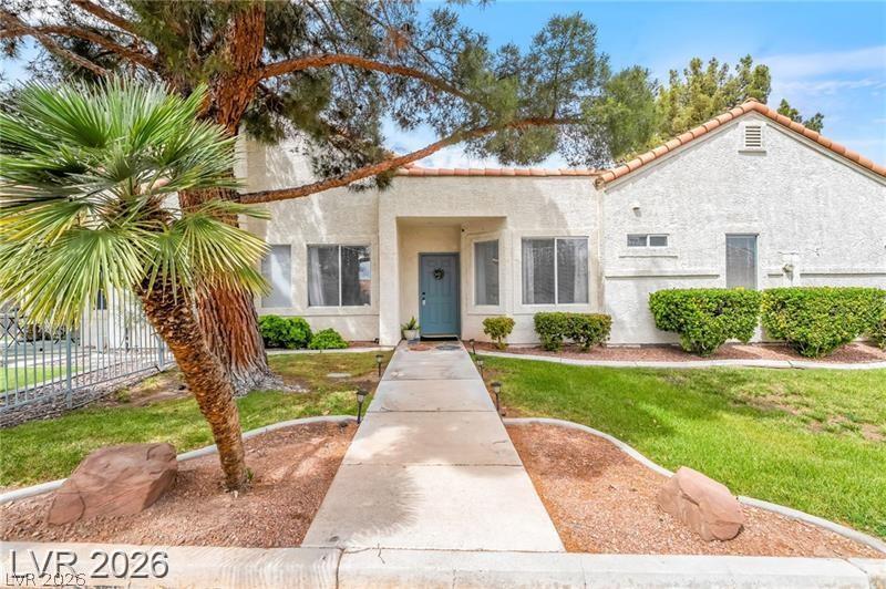 2251 Van Gogh Drive Property Photo 4