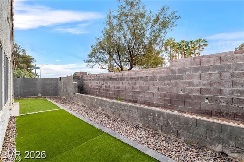 2251 Van Gogh Drive Property Photo 34