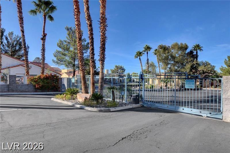 2251 Van Gogh Drive Property Photo 41
