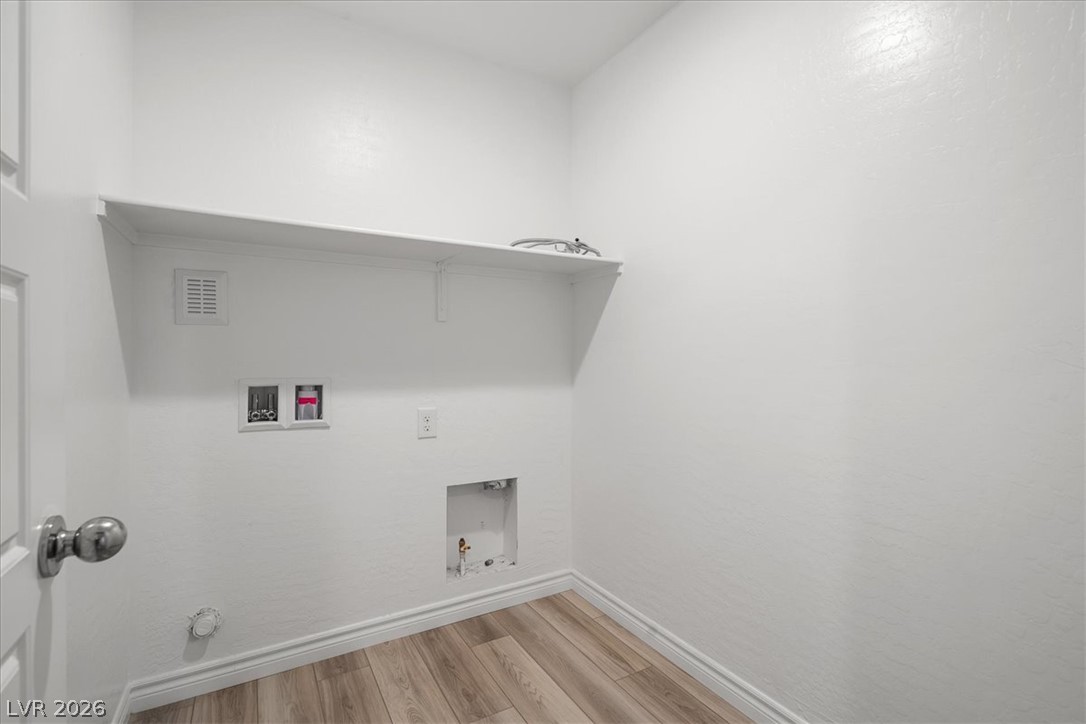 6152 Foxes Dale Street Property Photo 18