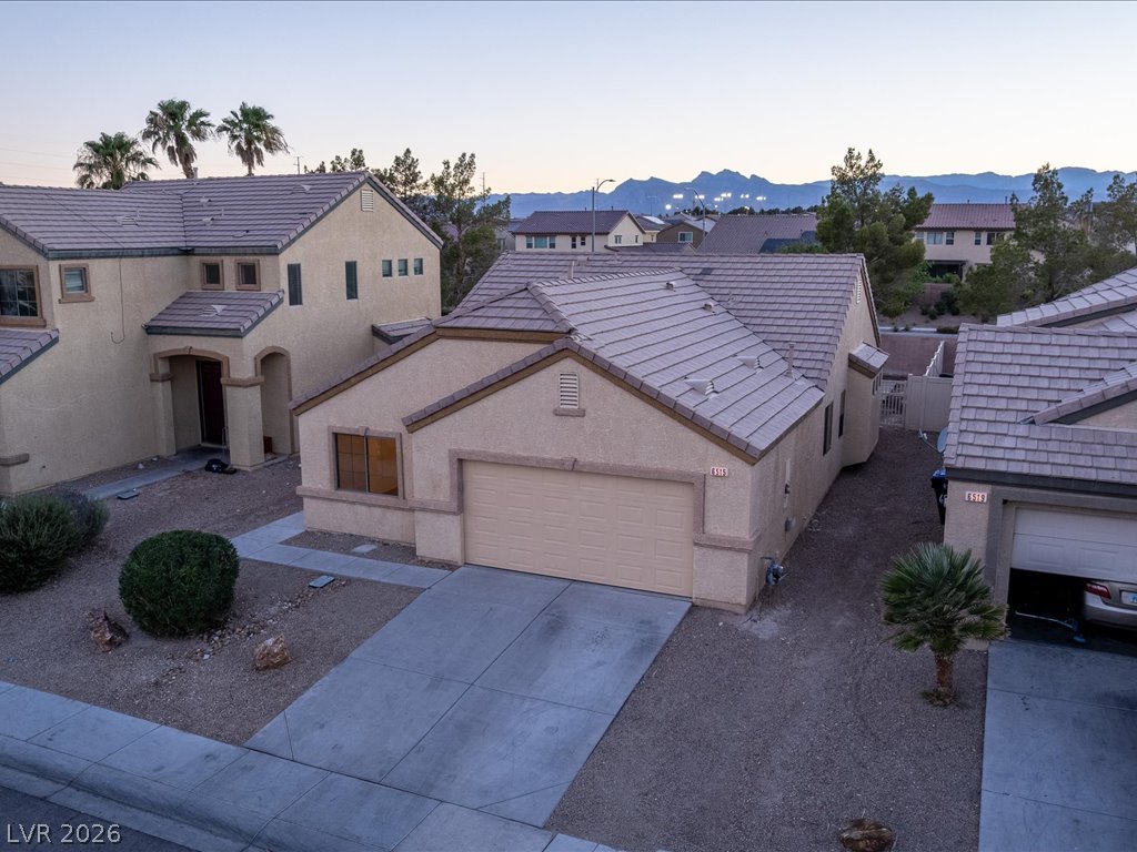 6515 Velvet Silk Street Property Photo 11