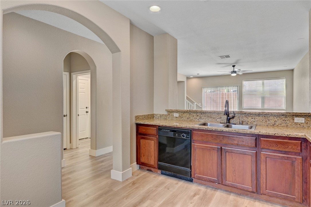 10157 Vickers Street Property Photo 14